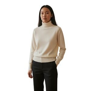 JM Collection ‎ Ivory Turtleneck Sweater Button Cuffs Pullover Size S